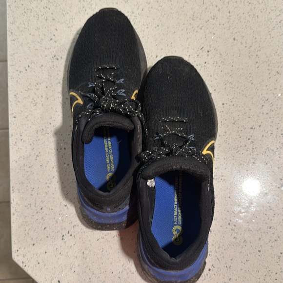 Men’s Nike run react size 10.5 - Picture 3 of 3